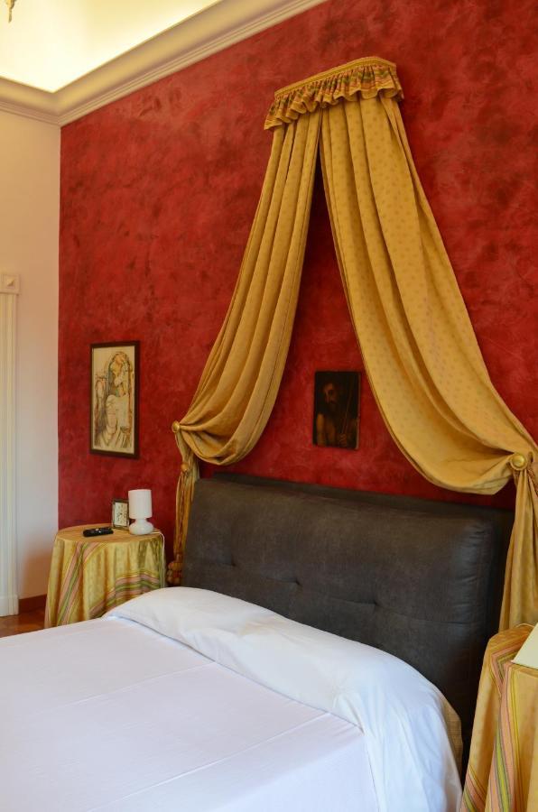 Elegante Appartamento Nel Centro Di Roma Luaran gambar