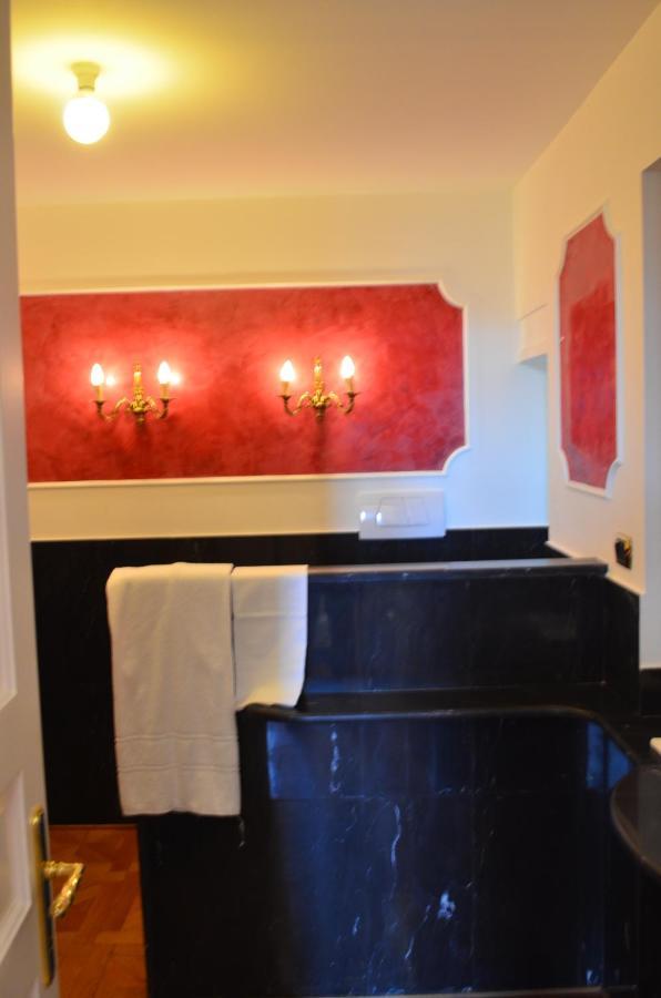 Elegante Appartamento Nel Centro Di Roma Luaran gambar