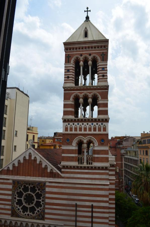 Elegante Appartamento Nel Centro Di Roma Luaran gambar